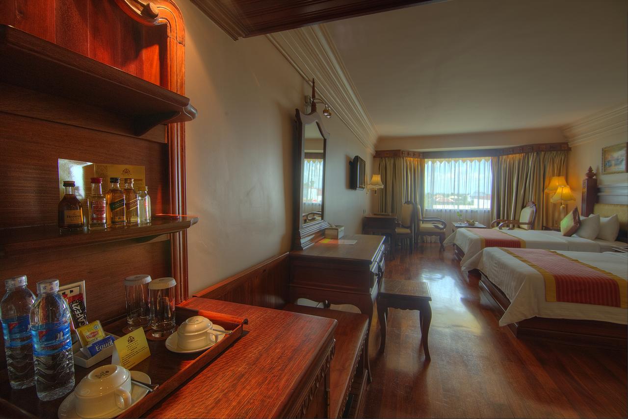 Bayon Era Hotel Siem Reap Exteriör bild