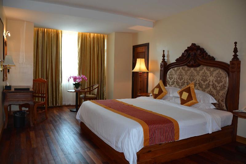 Bayon Era Hotel Siem Reap Exteriör bild
