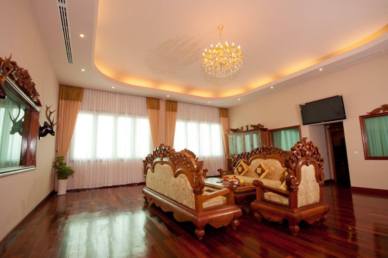 Bayon Era Hotel Siem Reap Exteriör bild